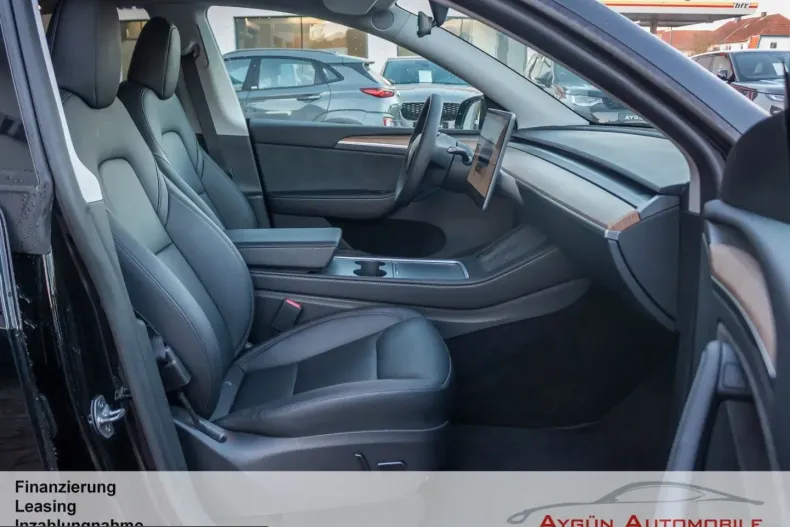 Tesla Model Y din 2024 cu 41.800 km - oferta TES205443 - foto 11