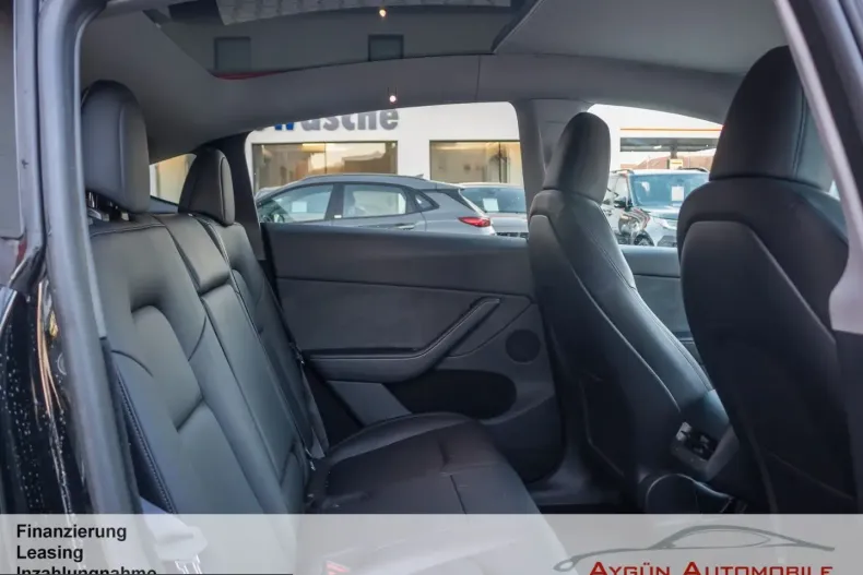 Tesla Model Y din 2024 cu 41.800 km - oferta TES205443 - foto 13