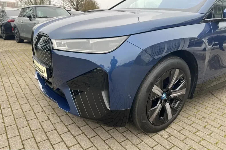 BMW iX din 2022 cu 27.800 km - oferta BMW205447 - foto 20
