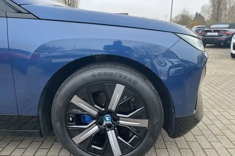 BMW iX din 2022 cu 27.800 km - oferta BMW205447 - foto 37