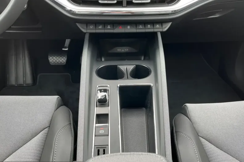 Skoda Enyaq din 2025 cu 2.500 km - oferta SKO205448 - foto 8