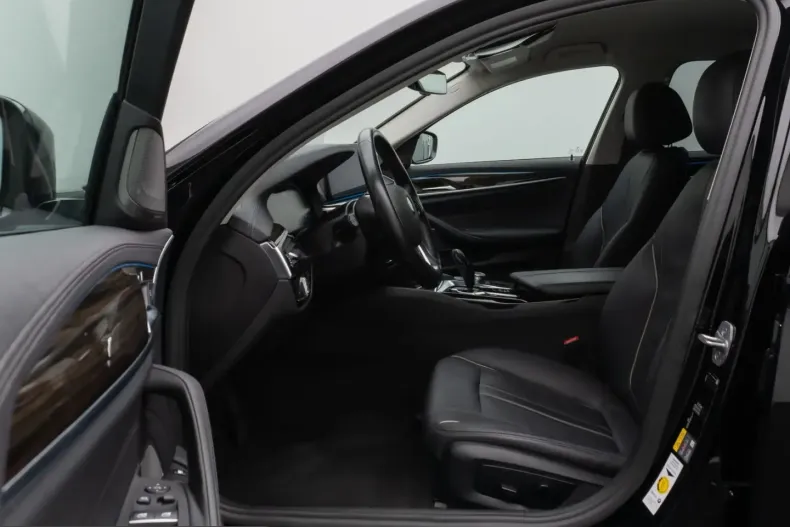 BMW 530 (Seria 5) din 2021 cu 109.373 km - oferta BMW205449 - foto 19