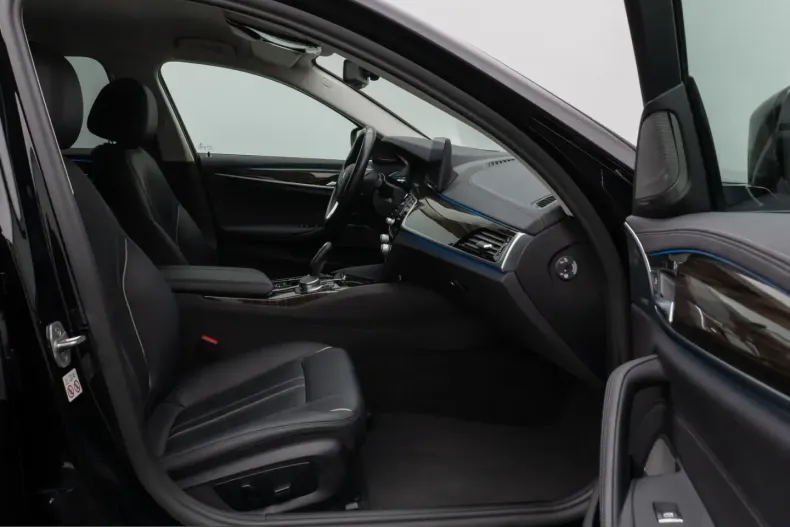 BMW 530 (Seria 5) din 2021 cu 109.373 km - oferta BMW205449 - foto 24