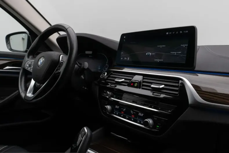 BMW 530 (Seria 5) din 2021 cu 109.373 km - oferta BMW205449 - foto 36