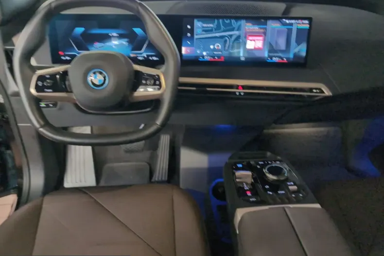 BMW iX din 2023 cu 24.163 km - oferta BMW205450 - foto 6