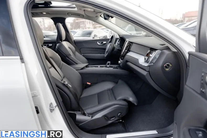 Volvo XC60 din 2022 cu 64.100 km - oferta VOL205461 - foto 10