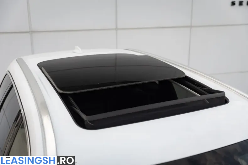 Volvo XC60 din 2022 cu 64.100 km - oferta VOL205461 - foto 13