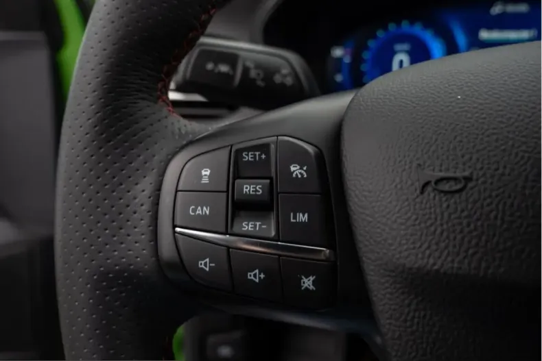 Ford Focus din 2022 cu 28.727 km - oferta FOR205462 - foto 17