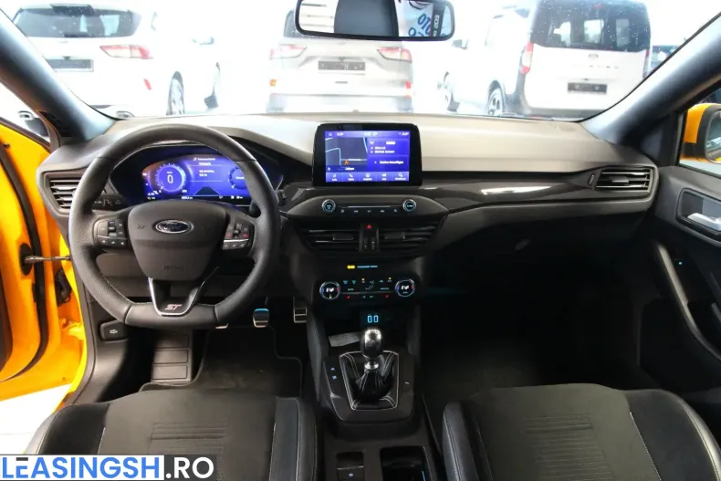 Ford Focus din 2022 cu 31.900 km - oferta FOR205465 - foto 8