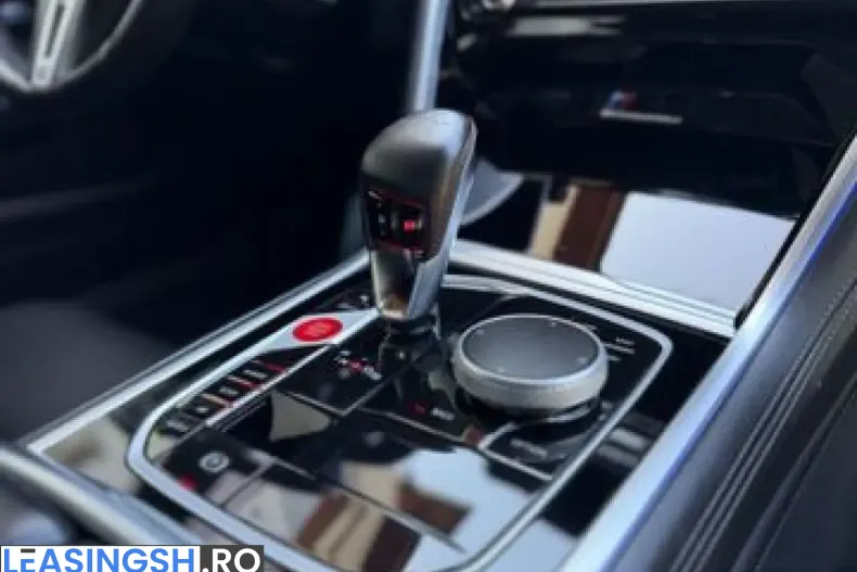 BMW M8 (Seria 8) din 2024 cu 32.300 km - oferta BMW205470 - foto 28