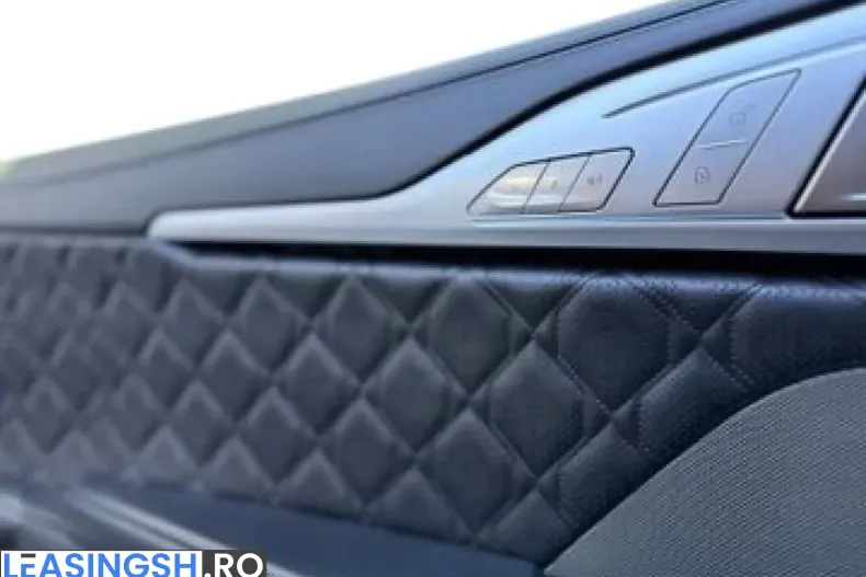 BMW M8 (Seria 8) din 2024 cu 32.300 km - oferta BMW205470 - foto 29