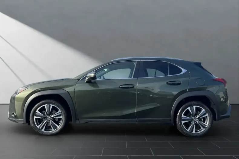 Lexus UX din 2023 cu 43.884 km - oferta LEX205472 - foto 2