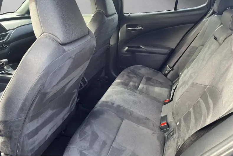 Lexus UX din 2023 cu 43.884 km - oferta LEX205472 - foto 16