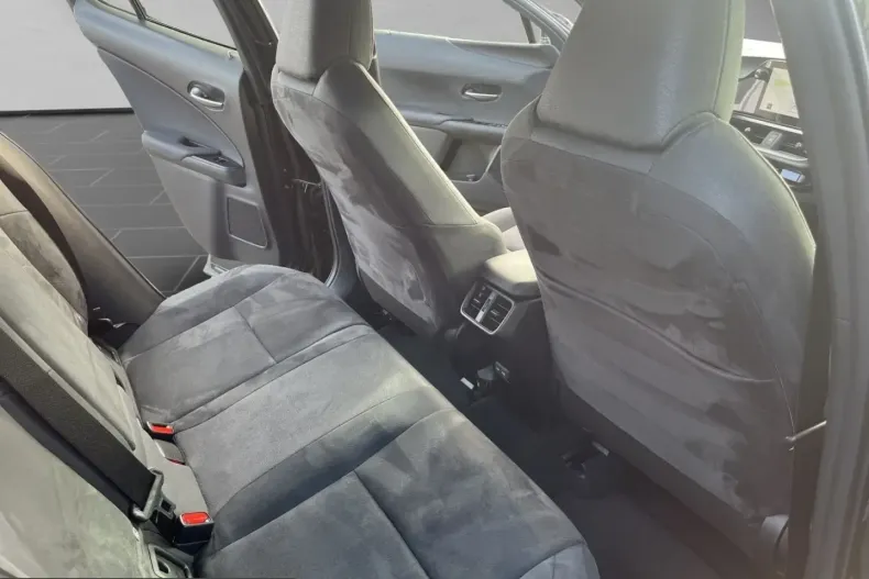 Lexus UX din 2023 cu 43.884 km - oferta LEX205472 - foto 17