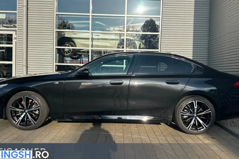 BMW 520 (Seria 5) din 2025 cu 14.961 km - oferta BMW205474 - foto 9