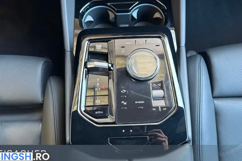 BMW 520 (Seria 5) din 2025 cu 14.961 km - oferta BMW205474 - foto 11