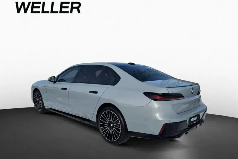 BMW i7 (Seria 7) din 2024 cu 22.448 km - oferta BMW205475 - foto 4