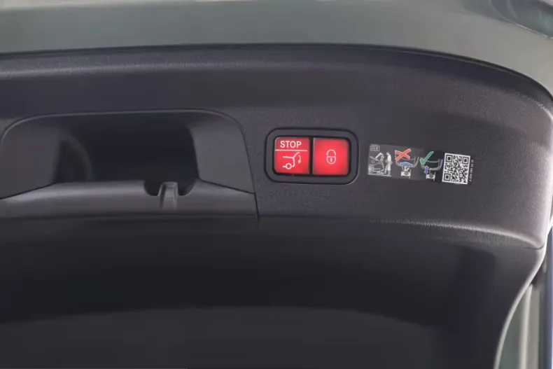 Mercedes-Benz GLE 53 AMG (Clasa GLE) din 2026 cu 17.800 km - oferta MER205477 - foto 22