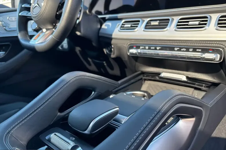 Mercedes-Benz GLE 53 AMG (Clasa GLE) din 2025 cu 16.850 km - oferta MER205479 - foto 11