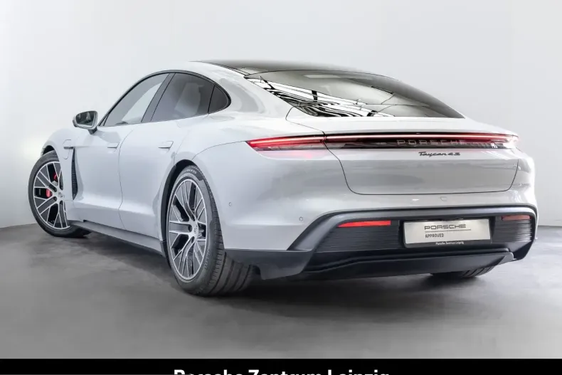 Porsche Taycan din 2024 cu 25.789 km - oferta POR205481 - foto 3