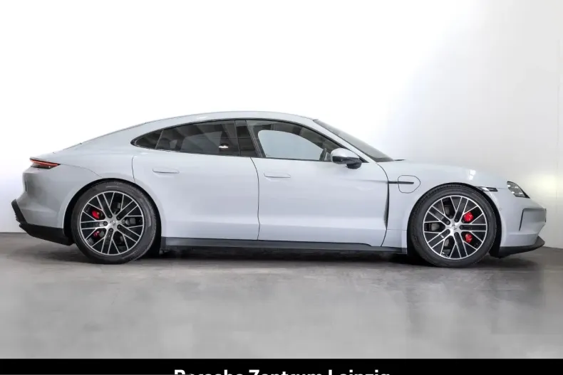 Porsche Taycan din 2024 cu 25.789 km - oferta POR205481 - foto 6