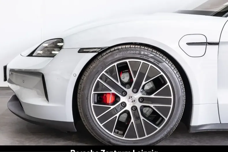 Porsche Taycan din 2024 cu 25.789 km - oferta POR205481 - foto 7