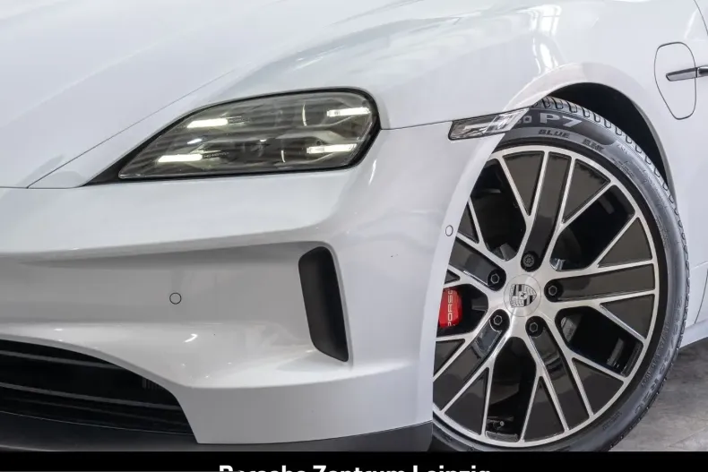 Porsche Taycan din 2024 cu 25.789 km - oferta POR205481 - foto 8