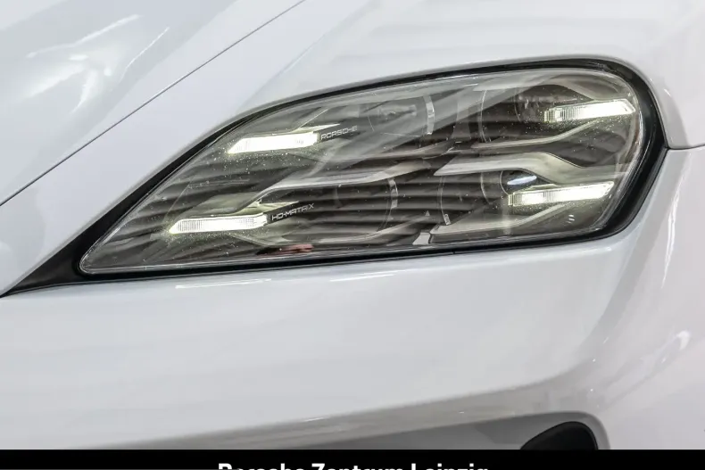 Porsche Taycan din 2024 cu 25.789 km - oferta POR205481 - foto 9