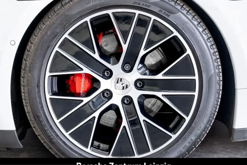 Porsche Taycan din 2024 cu 25.789 km - oferta POR205481 - foto 10