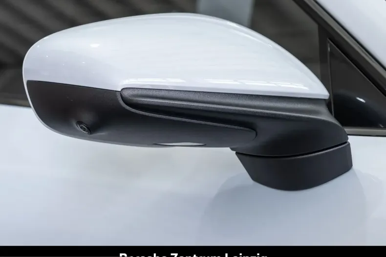 Porsche Taycan din 2024 cu 25.789 km - oferta POR205481 - foto 11