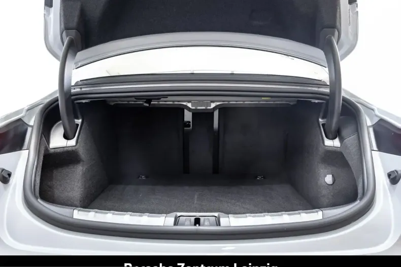 Porsche Taycan din 2024 cu 25.789 km - oferta POR205481 - foto 12