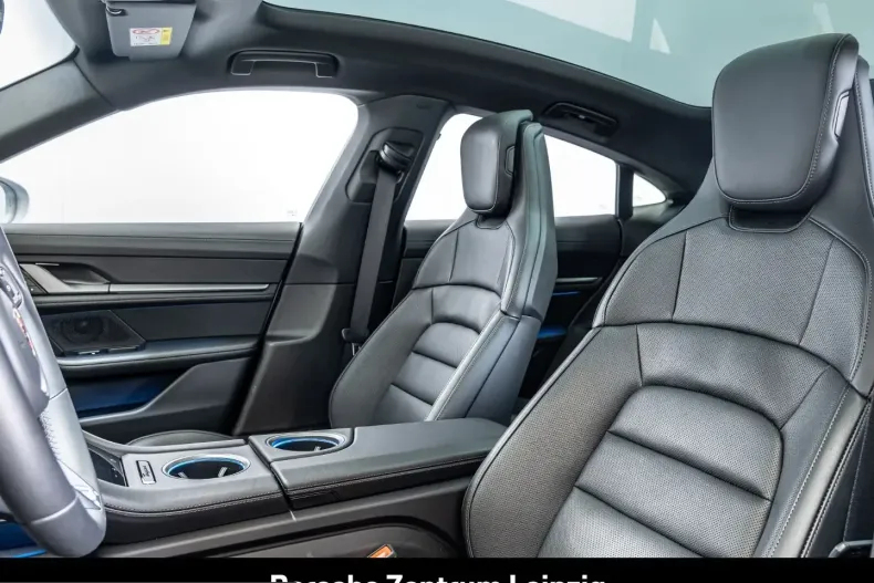 Porsche Taycan din 2024 cu 25.789 km - oferta POR205481 - foto 17