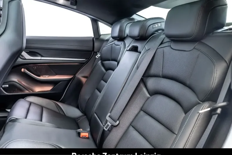 Porsche Taycan din 2024 cu 25.789 km - oferta POR205481 - foto 19