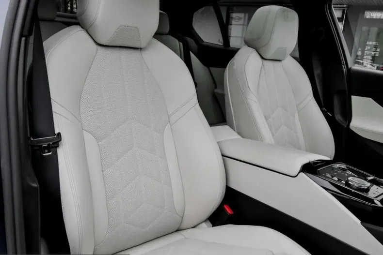 BMW 550 (Seria 5) din 2025 cu 31.476 km - oferta BMW205483 - foto 6