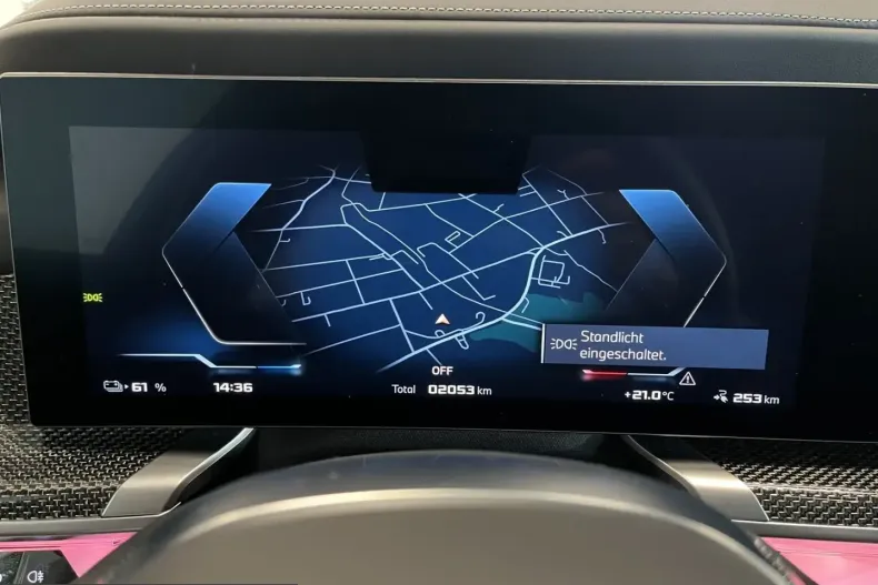 BMW i7 (Seria 7) din 2024 cu 2.046 km - oferta BMW205485 - foto 10