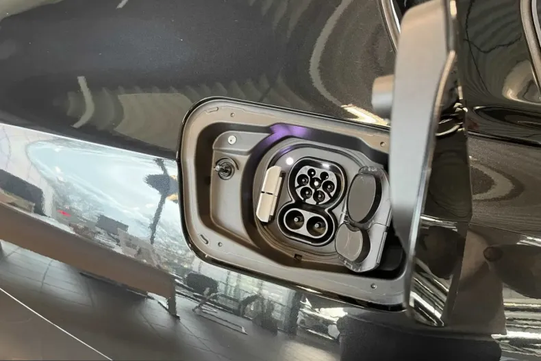 BMW i7 (Seria 7) din 2024 cu 2.046 km - oferta BMW205485 - foto 27