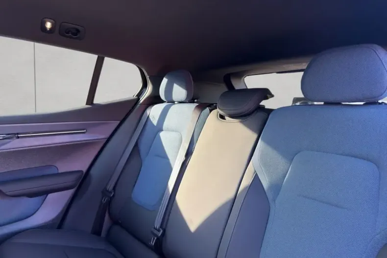 Volvo EX30 din 2025 cu 19.984 km - oferta VOL205486 - foto 17