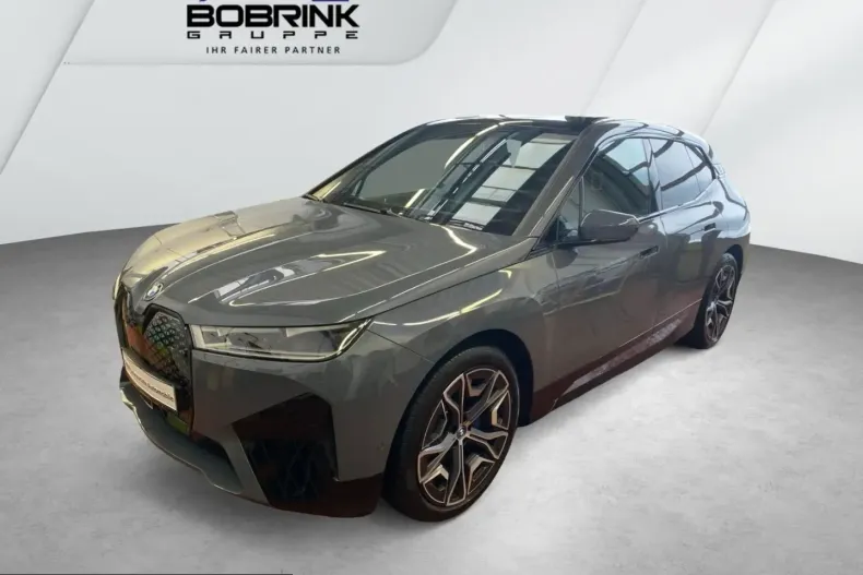 BMW iX din 2022 cu 40.528 km - oferta BMW205489 - foto 1