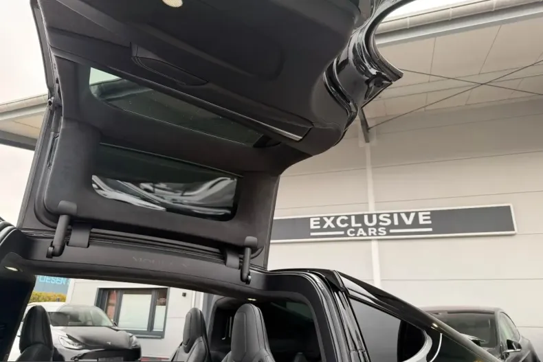 Tesla Model X din 2023 cu 57.999 km - oferta TES205490 - foto 13