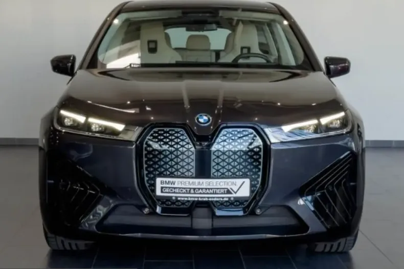 BMW iX din 2022 cu 64.485 km - oferta BMW205491 - foto 4