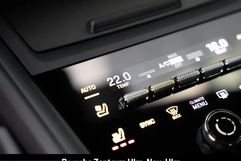 Porsche Macan din 2024 cu 20.500 km - oferta POR205493 - foto 9