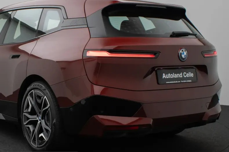 BMW iX din 2022 cu 41.975 km - oferta BMW205494 - foto 13