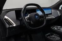 BMW iX din 2022 cu 41.975 km - oferta BMW205494 - foto 18