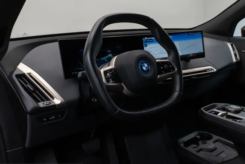 BMW iX din 2022 cu 41.975 km - oferta BMW205494 - foto 18