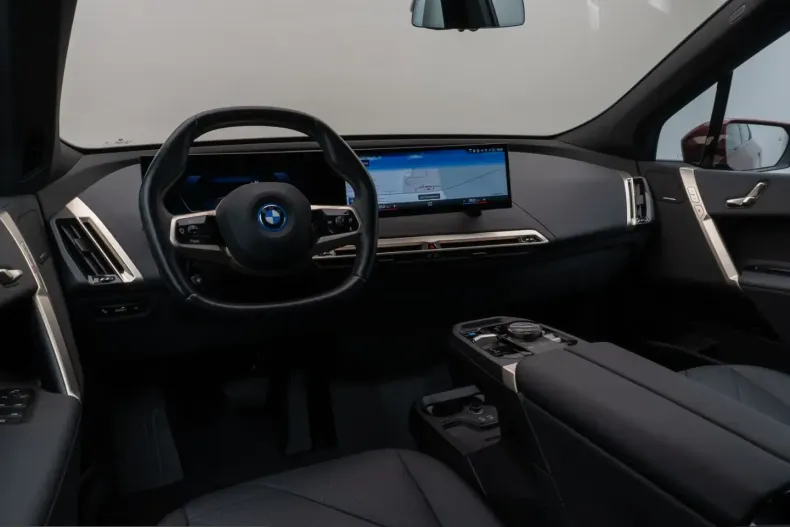 BMW iX din 2022 cu 41.975 km - oferta BMW205494 - foto 36