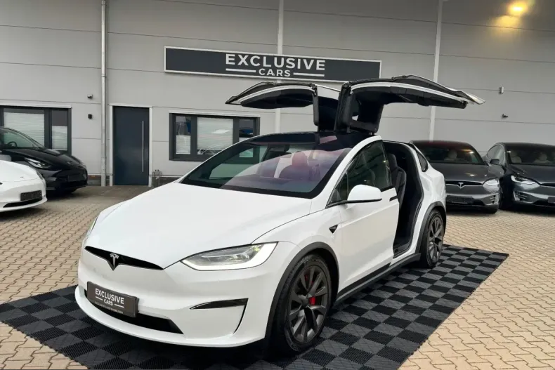 Tesla Model X din 2023 cu 32.005 km - oferta TES205495 - foto 1