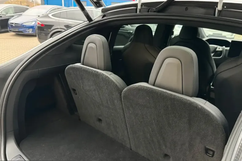 Tesla Model X din 2023 cu 32.005 km - oferta TES205495 - foto 10