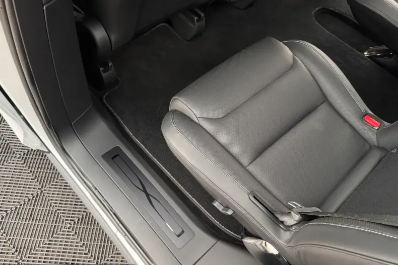 Tesla Model X din 2023 cu 32.005 km - oferta TES205495 - foto 17