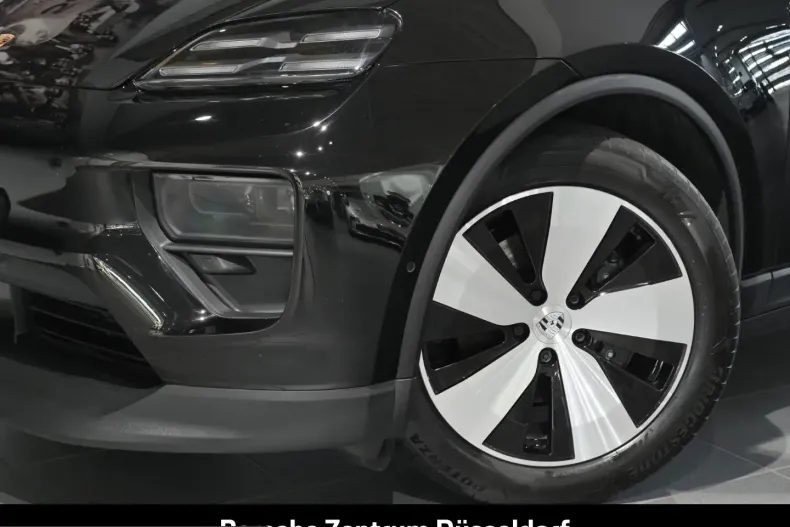 Porsche Macan din 2025 cu 19.900 km - oferta POR205498 - foto 2