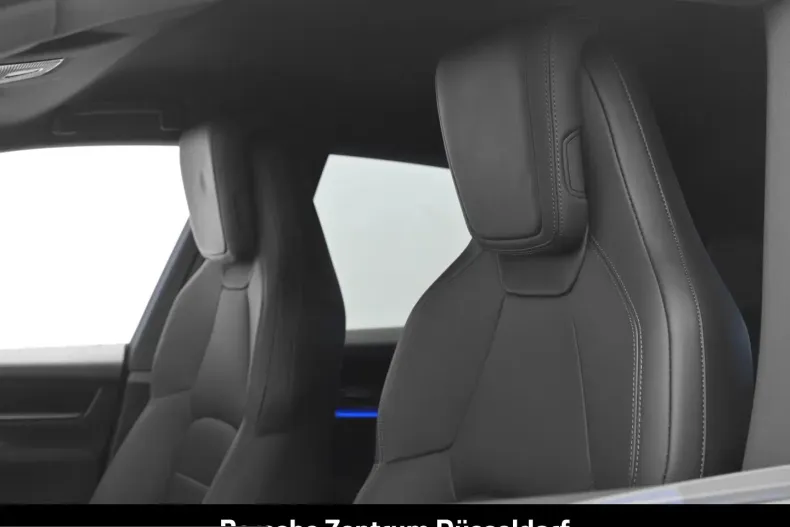 Porsche Macan din 2025 cu 19.900 km - oferta POR205498 - foto 9